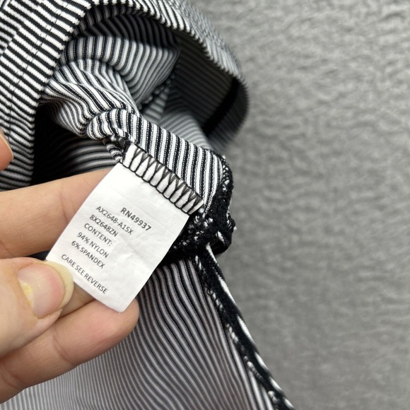 TAIL Top Womens Medium Black White Striped Short Sleeve Athletic Shirt Golf - Picture 6 of 12